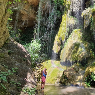 Waterfalls Trail Trekking Adventure: Río Aventura (Alcover, Tarragona)