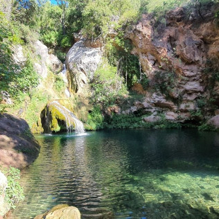 Waterfalls Trail Trekking Adventure: Río Aventura (Alcover, Tarragona)