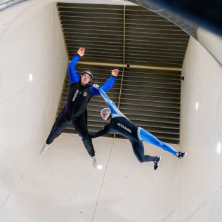 Vuelo en el Túnel de Viento (Empuriabrava, Girona)
