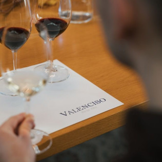 Visita Privada y Cata de Vino para dos en Bodega Valenciso (La Rioja)