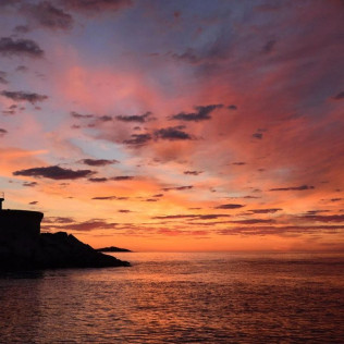 Paseo en Velero con Puesta de Sol y Copa de Cava por el Parque Natural Cabo de Gata (Los Patricios Carboneras, Almería)