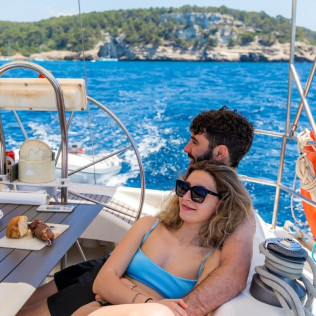 Excursión de Día Entero en Velero por la Costa Sur de Menorca (Ferreries, Menorca)