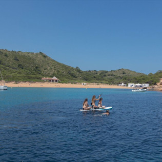 Excursión Privada en Velero para Ver la Puesta de Sol (Fornells, Menorca)