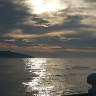 Puesta de Sol Romántica para dos en Velero Privado (Zumaia, Guipúzcoa)