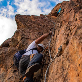 Vía Ferrata con Snack y Fotos (San Agustín, Gran Canaria)