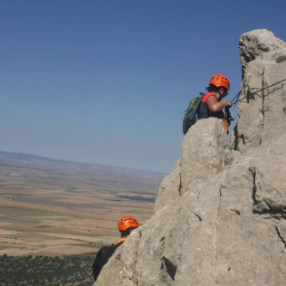 Vía Ferrata (Montalbán, Teruel)