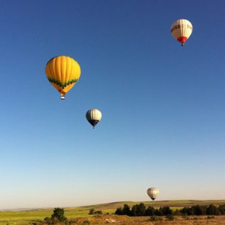 Viaje en Globo con Almuerzo, Cava, Fotos y Vídeo (Aranjuez, Madrid)
