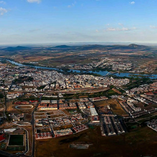 Vuelo en Globo con Cava, Desayuno y Vídeo (Mérida, Badajoz)