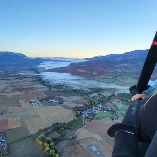 Viaje en Globo con Cava, Aperitivo y Fotos en la Cerdanya (Girona)