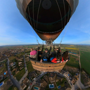 Vuelo en Globo en el Empordà con Cava, Fotos y Vídeo 360º (Colomers, Girona)