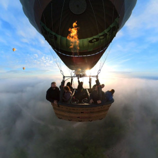 Vuelo en Globo en el Empordà con Cava, Fotos y Vídeo 360º (Colomers, Girona)