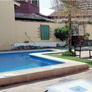 Escapada con Circuito Spa en Casa Rural Tinao de la Petra y Viaje en Globo con Cava, Almuerzo, Fotos y Vídeo para dos (Madrid)