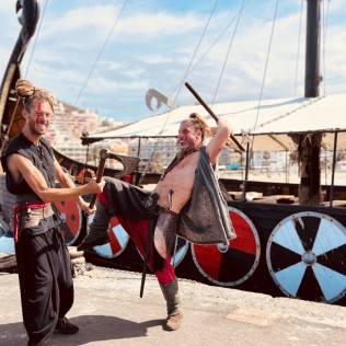 Crucero Vikingo con Bebidas y Baño (Tenerife)  