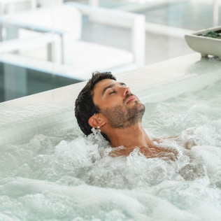 Circuito Spa y Masaje para dos en Hotel Villa del Mar 4* (Benidorm, Alicante)