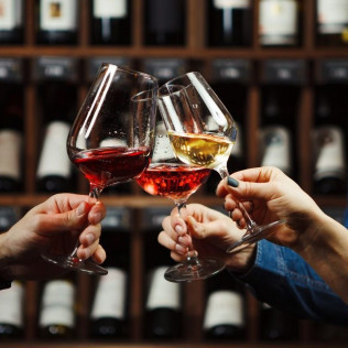 Visita a Bodega y Cata de Vino para dos en Bodegas Dominio Maestrazgo (Alcorisa, Teruel)