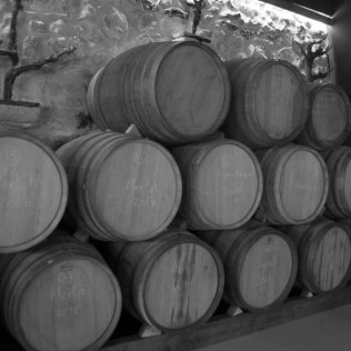 Visita, Cata de Vinos y Aperitivo para dos en l'Estanquer (Canet lo Roig, Castellón)
