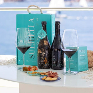 Cata de Vinos Submarinos a Bordo de un Catamarán para dos en Bodegas Undersea (Murcia)
