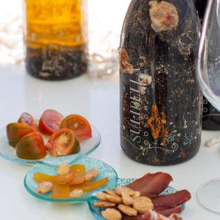 Cata de Vinos Submarinos a Bordo de un Catamarán para dos en Bodegas Undersea (Murcia)