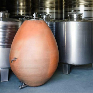 Visita a Bodega Lagar de Besada y Degustación de Vinos para dos (Pontevedra)