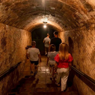 Visita a Cava Rovellats y Degustación de Cava para dos (Barcelona)