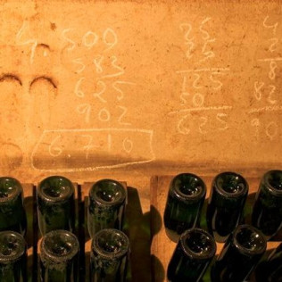 Visita a Cavas Conde de Valicourt con Degustación y Aperitivo para dos en Sant Sadurní d'Anoia (Barcelona)