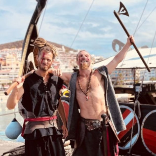 Crucero Vikingo con Bebidas y Baño (Tenerife)  