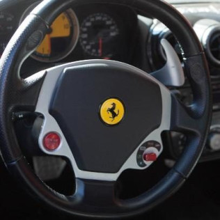 Vuelo en Avioneta y Ferrari en Carretera (Valencia)