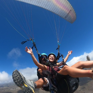 Vuelo Acrobático en Parapente (Tenerife)