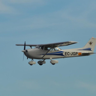 Vuelo de Iniciación en Avioneta (Aeropuerto de Sondika-Bilbao, Vizcaya)