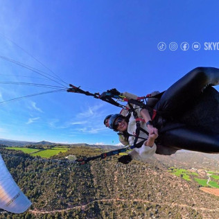 Vuelo Acrobático en Parapente (Ódena, Barcelona)