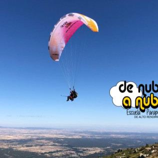 Vuelo en Parapente “Vuelo en Nube” (Madrid)