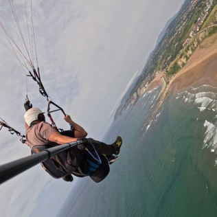 Vuelo en Parapente (Sopelana, Vizcaya)