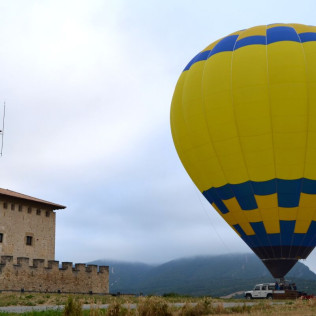 Vuelo en Globo con Almuerzo y Cava (Álava)