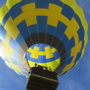 Vuelo en Globo con Almuerzo y Cava (Burgos)