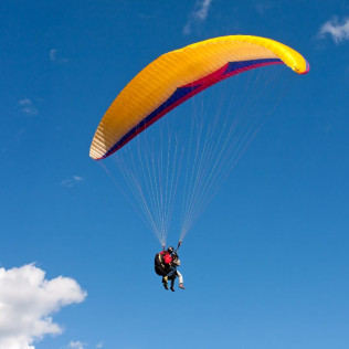 Vuelo en Parapente (Castejón de Sos, Huesca)