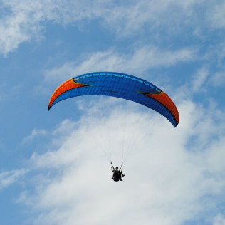 Vuelo en Parapente (Sopelana, Vizcaya)
