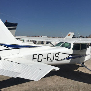 Vuelo Romántico en Avioneta para dos (Madrid)
