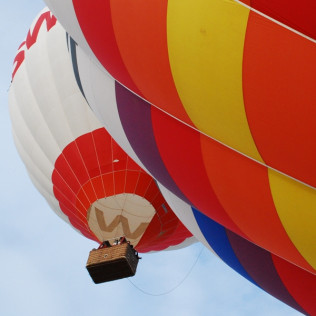 Vuelo en Globo con Cava, Almuerzo, Fotos y Vídeo HD (Guadarrama, Madrid)