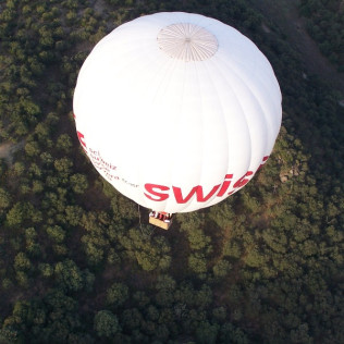 Vuelo en Globo con Cava, Almuerzo, Fotos y Vídeo HD (Guadarrama, Madrid)