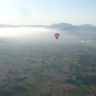 Vuelo en Globo con Almuerzo y Cava (La Rioja)