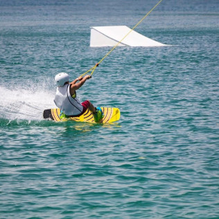 Clase de Wakeboard (Castelldefels, Barcelona)