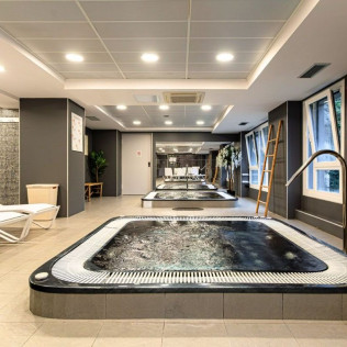 Zona Wellness y Desayuno en Hotel Iraipe Santuario De Arantzazu (Oñate, Guipúzcoa)