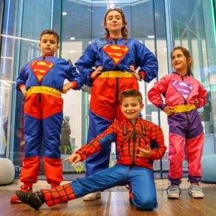 Vuela el Triple: Túnel del Viento para Niños en Windobona (Madrid)
