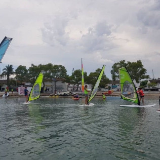 Curso de Windsurf (Puerto de Alcudia, Mallorca)