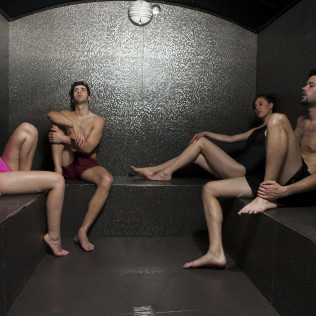 Circuito Spa y Masaje Relajante para dos en Wine Oil Spa del Silken Villa de Laguardia 4* (Álava)