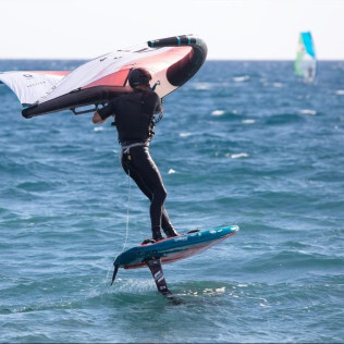 Clase Semi-Privada de Wing Foiling (Tarajalillo, Gran Canaria)