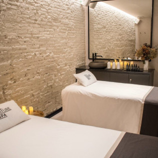 Circuito de Aguas y Deep Tissue Massage en Signature Spa del Hotel Yurbban Passage 4* (Barcelona)