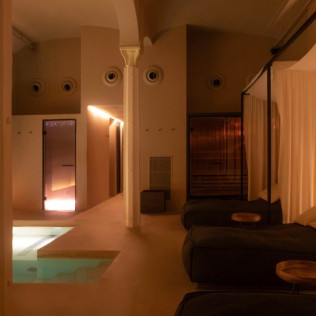 Circuito de Aguas y Deep Tissue Massage en Signature Spa del Hotel Yurbban Passage 4* (Barcelona)