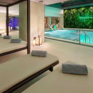 Zona Wellness y Comida para dos en Catalonia Plaza España 4* (Madrid)