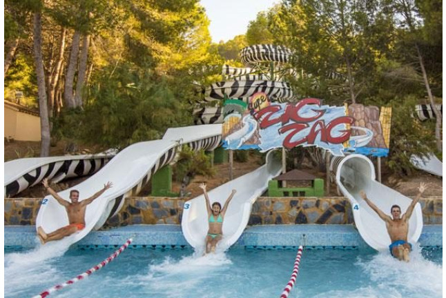 Entrada a Aqualandia y Baño con Leones Marinos (Benidorm, Alicante)